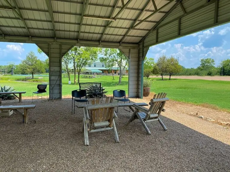 At Texas Recovery Centers, we offer expansive outdoor areas designed to foster connections and encourage patients to spend quality time together